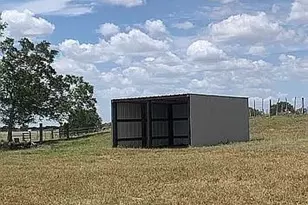 1126 Co Rd 176, Hallettsville, TX 77964 - Photo 26