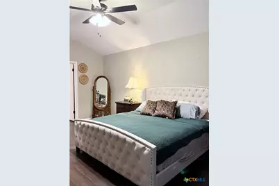 903 Taos Dr, Victoria, TX 77904 - Photo 8