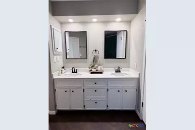 903 Taos Dr, Victoria, TX 77904 - Photo 10