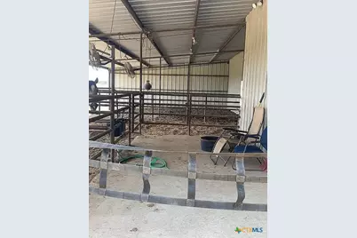 1126 County Road 176, Hallettsville, TX 77964 - Photo 24
