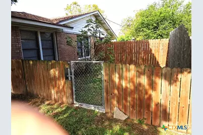 2508 Sam Houston Drive, Victoria, TX 77901 - Photo 6