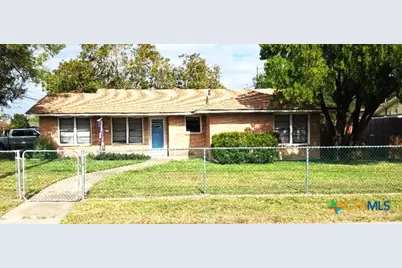 2508 Sam Houston Drive, Victoria, TX 77901 - Photo 2