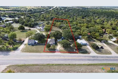 1708 W Main Street, Gatesville, TX 76528 - Photo 4
