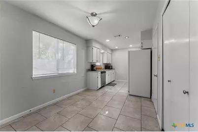 4513 Calle Olmo, Temple, TX 76502 - Photo 8