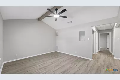 1314 S Mesquite Avenue, New Braunfels, TX 78130 - Photo 20