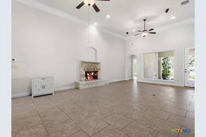 2654 Fairwood Drive, New Braunfels, TX 78132 - Photo 10