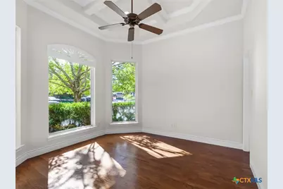 2654 Fairwood Drive, New Braunfels, TX 78132 - Photo 8