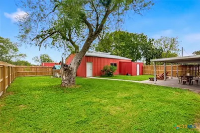 30 Sunrise Lane, Victoria, TX 77905 - Photo 24