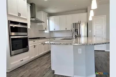 2258 Kiskadee Drive, New Braunfels, TX 78132 - Photo 10
