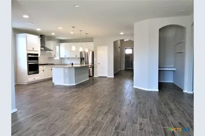 2258 Kiskadee Drive, New Braunfels, TX 78132 - Photo 4