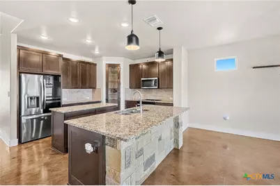 1018 Saddle Bluff Drive, Salado, TX 76571 - Photo 12