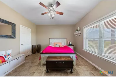 2888 County Road 136, Kenedy, TX 78119 - Photo 16