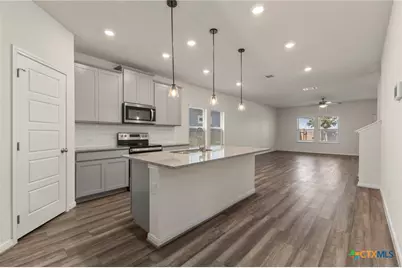 715 Myrtle Path, New Braunfels, TX 78130 - Photo 14