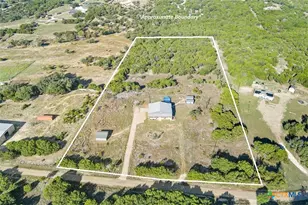 257 Beadle Rd, Gatesville, TX 76528 - Photo 2