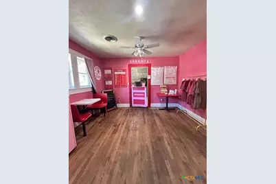 619 N Main Street, Belton, TX 76513 - Photo 6