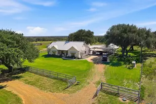 000 Kaiser Adams Rd, Yoakum, TX 77995 - Photo 1