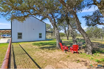 000 Kaiser Adams Road, Yoakum, TX 77995 - Photo 40