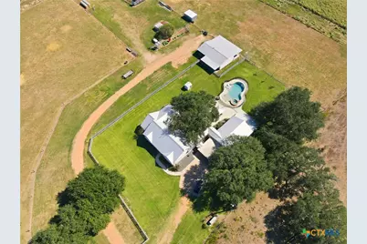 000 Kaiser Adams Road, Yoakum, TX 77995 - Photo 4