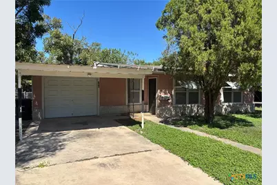 798 W Merriweather Street, New Braunfels, TX 78130 - Photo 1