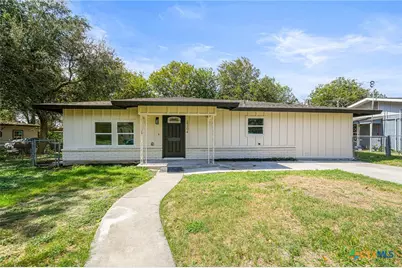 2304 Louise Street, Seguin, TX 78155 - Photo 2