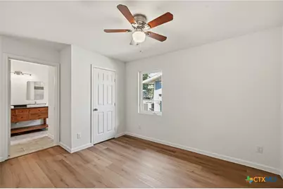 2304 Louise Street, Seguin, TX 78155 - Photo 14