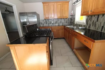 604 Teinert Street, Copperas Cove, TX 76522 - Photo 6