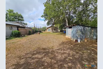 3081 S State Highway 123, Seguin, TX 78155 - Photo 12