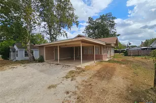 3081 S State Hwy 123, Seguin, TX 78155 - Photo 2