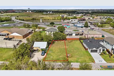 307 W Lane Ave, Manor, TX 78653 - Photo 2