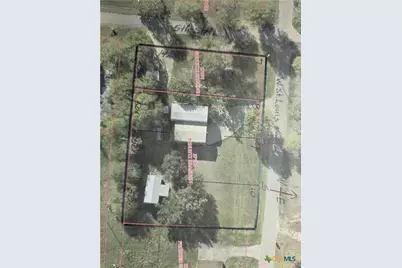 405-411 W St Louis Avenue, Seadrift, TX 77983 - Photo 4