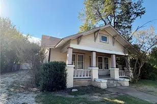 413 Fowzer St, Taylor, TX 76574 - Photo 1