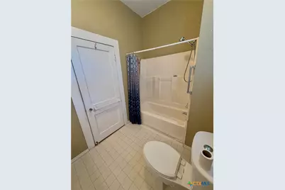 413 Fowzer Street, Taylor, TX 76574 - Photo 10