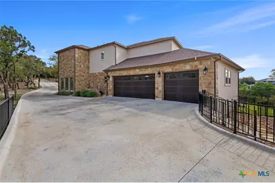 18817 Hidden Ridge Place, Jonestown, TX 78645 - Photo 4