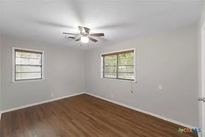 302 Yorkshire Lane, Victoria, TX 77904 - Photo 26
