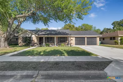 302 Yorkshire Lane, Victoria, TX 77904 - Photo 1
