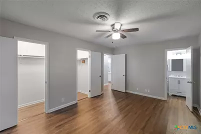302 Yorkshire Lane, Victoria, TX 77904 - Photo 16