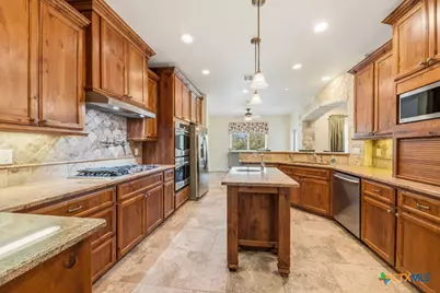 331 Mystic Parkway, Spring Branch, TX 78070 - Photo 10
