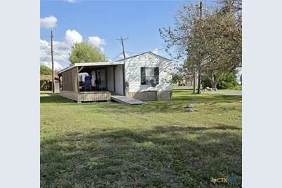 104 W Baltimore Avenue, Seadrift, TX 77983 - Photo 1