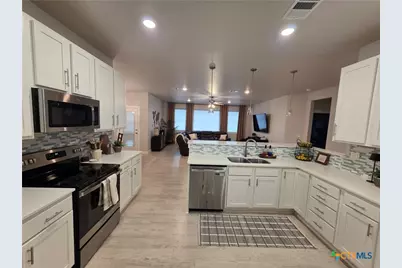 2608 Belle Hubbard Trail, Belton, TX 76513 - Photo 6