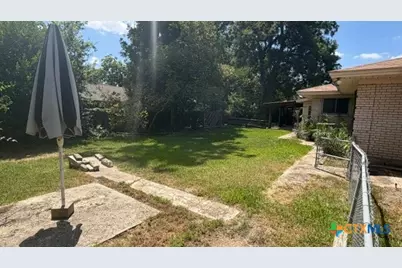 705 East 11th St., Cameron, TX 76520 - Photo 14