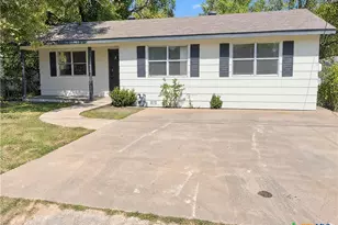 324 W Avenue C, Belton, TX 76513 - Photo 1