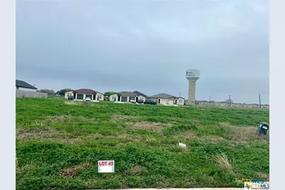 110 Carmine Avenue, Port Lavaca, TX 77979 - Photo 1