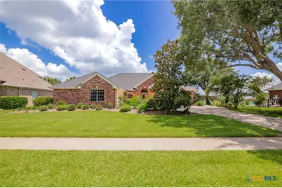 307 Willow Way, Victoria, TX 77904 - Photo 34