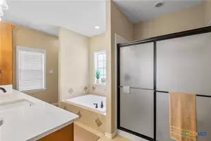 21 Lakeoak, Victoria, TX 77905 - Photo 20