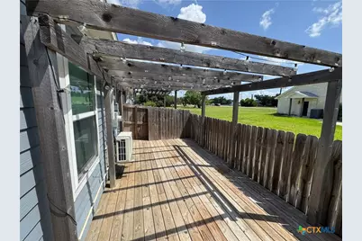 408 W Crestwood Drive #B, Victoria, TX 77901 - Photo 12