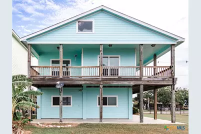 214 E Bay Avenue, Seadrift, TX 77983 - Photo 8
