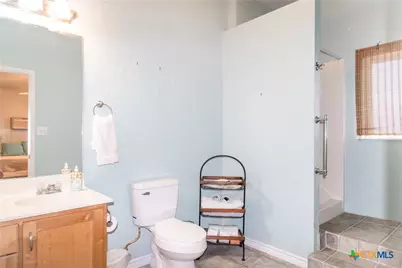 214 E Bay Avenue, Seadrift, TX 77983 - Photo 30