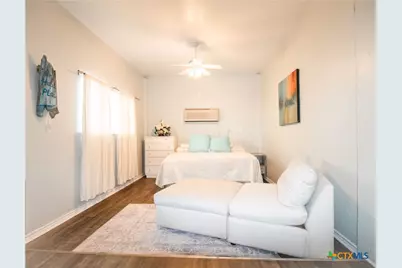 214 E Bay Avenue, Seadrift, TX 77983 - Photo 28