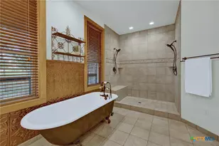 285 Rangeland Rd, Seguin, TX 78155 - Photo 26