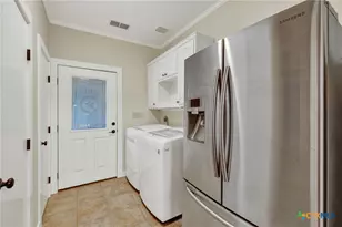 285 Rangeland Rd, Seguin, TX 78155 - Photo 24